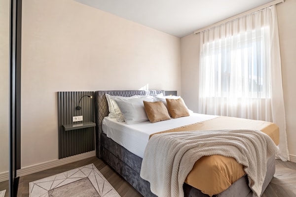 Foto van Luxe appartement aan de Adriatische zee - Vakantiehuis in Šibenik-Brodarica - BedRoom