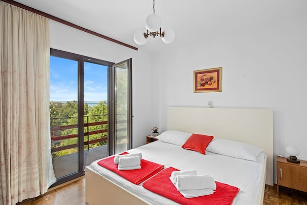Foto van Appartement in Supetarska Draga bij strand - Vakantiehuis in Supetarska Draga - BedRoom