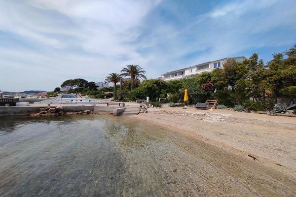 Foto van Appartement in Supetarska Draga bij strand - Vakantiehuis in Supetarska Draga - AreaSummer20KM