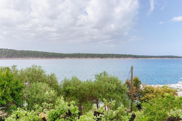Foto van Appartement in Supetarska Draga bij strand - Vakantiehuis in Supetarska Draga - AreaSummer20KM