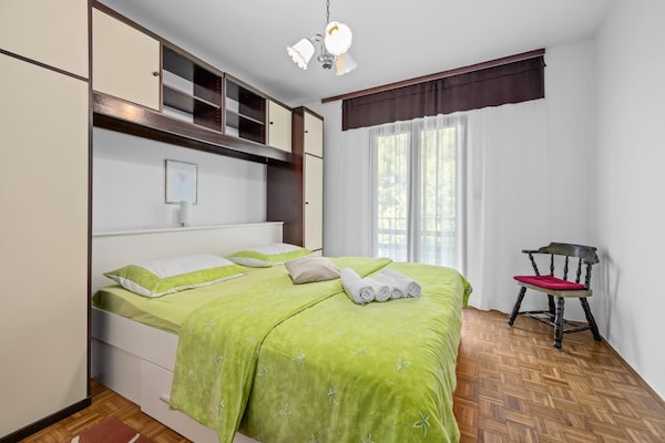 Foto van Appartement in Supetarska Draga bij strand - Vakantiehuis in Supetarska Draga - BedRoom