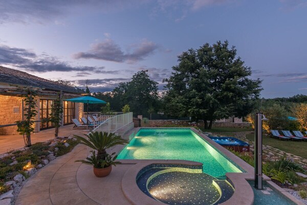 Foto van Familievilla Lipica - Vakantiehuis in Heki Croatia - Untagged