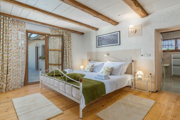 Foto van Familievilla Lipica - Vakantiehuis in Heki Croatia - Untagged