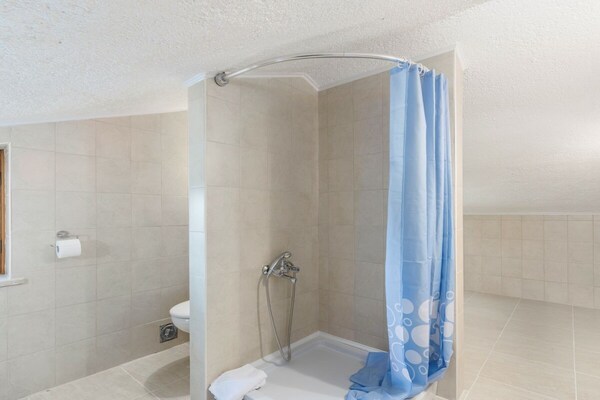 Foto van Familievilla Lipica - Vakantiehuis in Heki Croatia - Untagged
