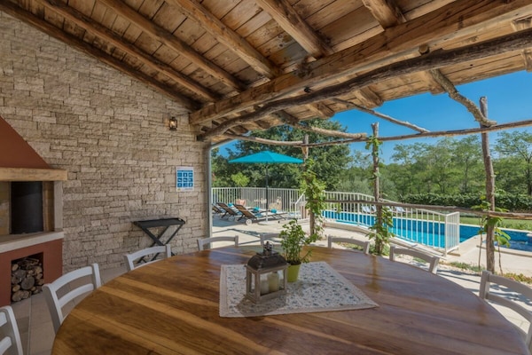 Foto van Familievilla Lipica - Vakantiehuis in Heki Croatia - Untagged