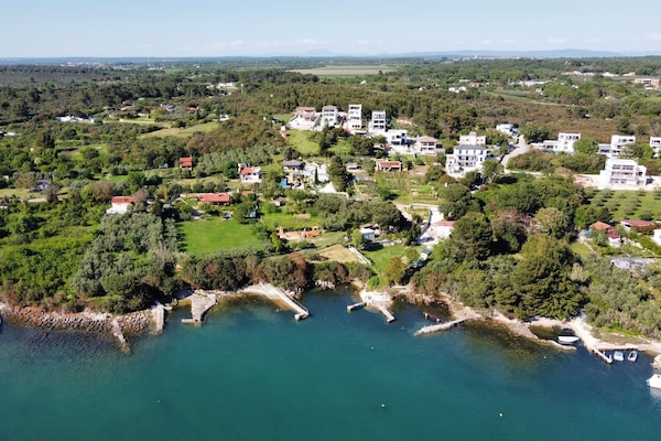 Foto van Gezellige villa in Pomer met privézwembad - Vakantiehuis in Pomer - ViewSummer