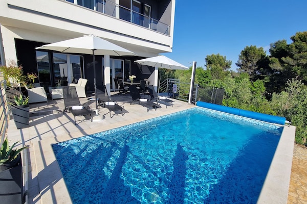 Foto van Gezellige villa in Pomer met privézwembad - Vakantiehuis in Pomer - PoolOfHouse