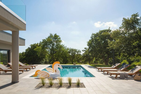 Foto van Stijlvolle villa met zwembad - Vakantiehuis in Labin - PoolOfHouse