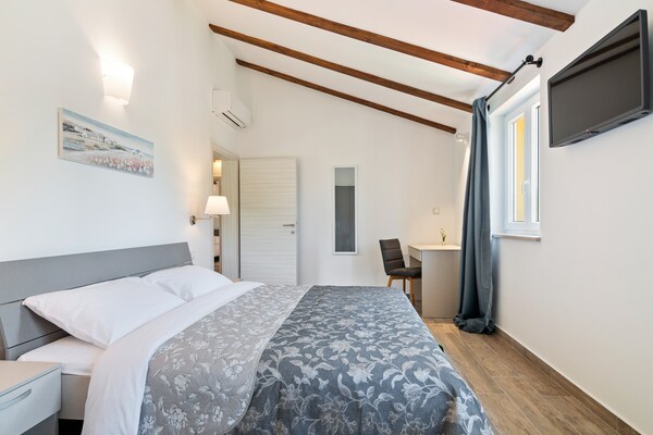 Foto van Vakantiehuis in Buzet met terras - Vakantiehuis in Buzet - BedRoom