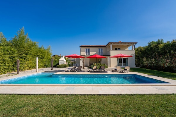 Foto van Domenica Exclusive Comfortabele vakantiewoning - Vakantiehuis in Kastelir - Untagged