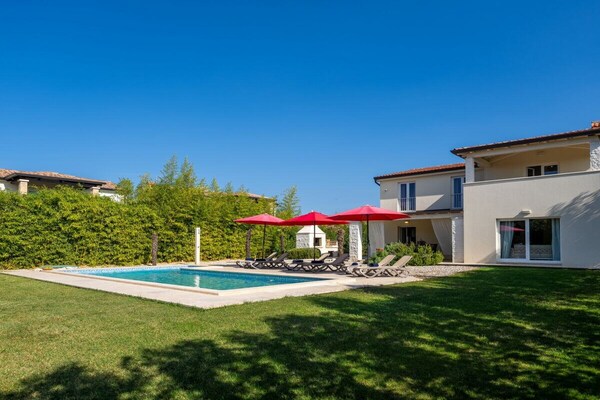 Foto van Domenica Exclusive Comfortabele vakantiewoning - Vakantiehuis in Kastelir - Untagged