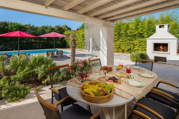 Foto van Domenica Exclusive Comfortabele vakantiewoning - Vakantiehuis in Kastelir - Untagged