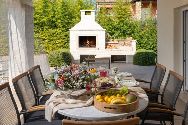 Foto van Domenica Exclusive Comfortabele vakantiewoning - Vakantiehuis in Kastelir - Untagged