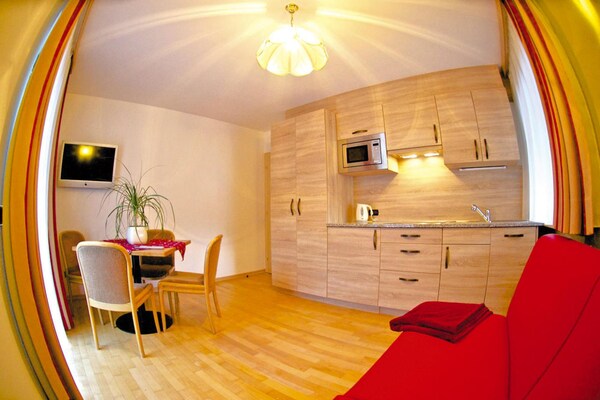Foto van Appartement in Val Gardena bij Skipistes - Vakantiehuis in Santa Cristina - Kitchen
