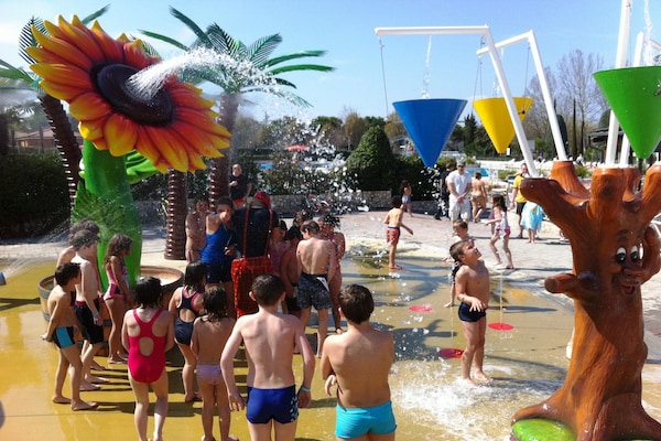 Foto van Appartement op het vakantiepark Bella Italia - Vakantiehuis in Peschiera - Pool