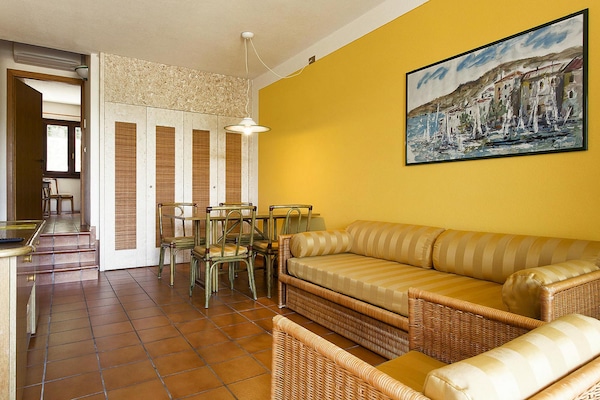 Foto van Appartementen Poiano in Garda met zwembad - Vakantiehuis in Garda - LivingRoom