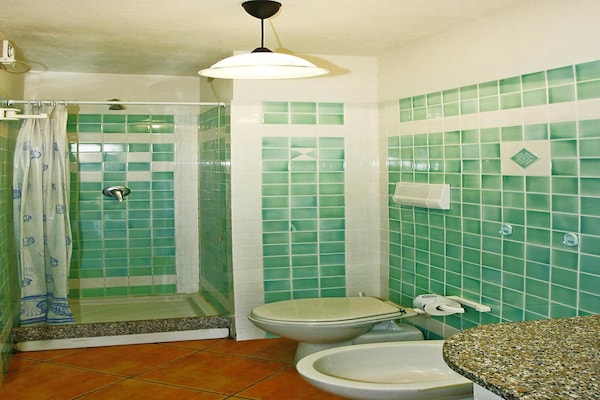 Foto van Appartement in residentie in Loiri - Vakantiehuis in Loiri - BathRoom