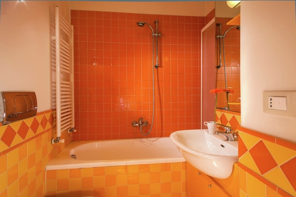 Foto van Stadshuis op Piazza del Popolo - Vakantiehuis in Roma - BathRoom