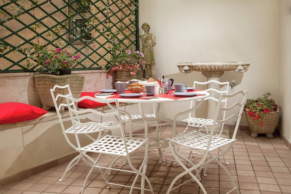 Foto van Stadshuis op Piazza del Popolo - Vakantiehuis in Roma - TerraceBalcony