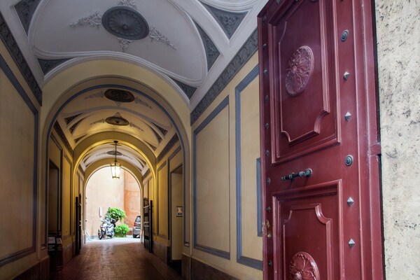 Foto van Stadshuis op Piazza del Popolo - Vakantiehuis in Roma - ExteriorSummer