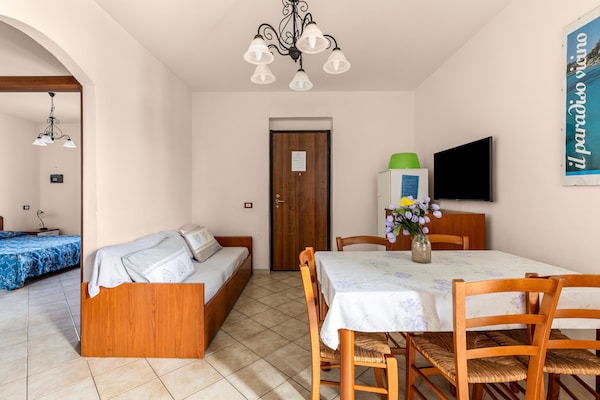 Foto van Een merrie van 150 meter, 2, aria condizionata - Vakantiehuis in Valledoria - LivingRoom