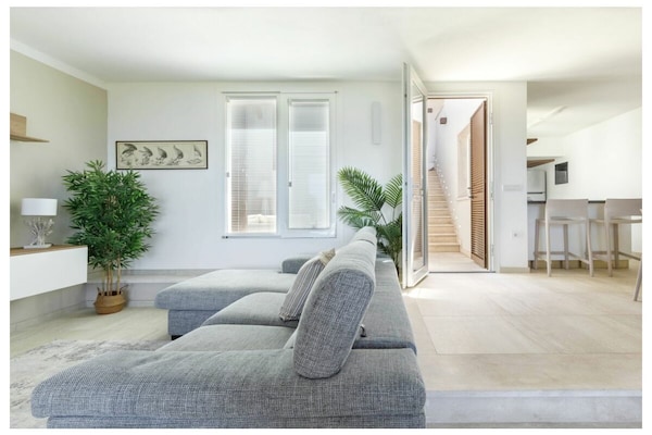 Foto van EEN WONING AAN ZEE, waar de zee van Villasimius uw thuis wordt. - Untagged
