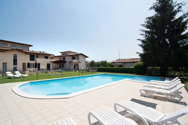 Foto van Appartement in Salò met zwembad en olijfgaard - Vakantiehuis in Cunettone - PoolOfHouse