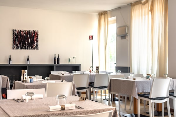 Foto van Modern Salo appartement met zwembad - Vakantiehuis in Cunettone - Ambiance