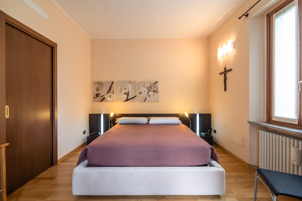 Foto van Gezellig appartement in het centrum van Meina - Vakantiehuis in Meina - BedRoom