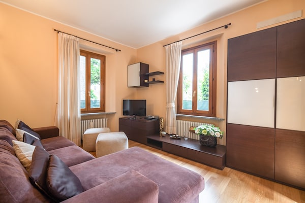 Foto van Gezellig appartement in het centrum van Meina - Vakantiehuis in Meina - LivingRoom