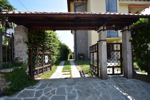 Foto van Appartement op een toplocatie aan het Lago Maggiore - HallReception