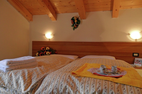 Foto van Appartement in Celledizzo vlakbij skibus - Vakantiehuis in Celledizzo di Pejo - BedRoom