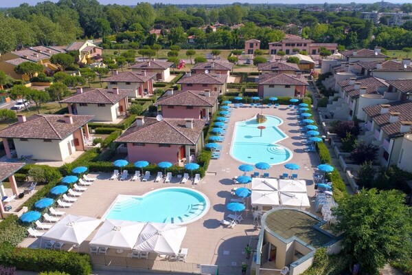 Foto van Luxe bungalow||Lido delle Nazioni - Vakantiehuis in Lido delle Nazioni - Untagged