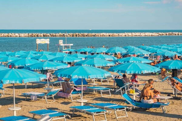 Foto van Luxe bungalow||Lido delle Nazioni - Vakantiehuis in Lido delle Nazioni - Untagged