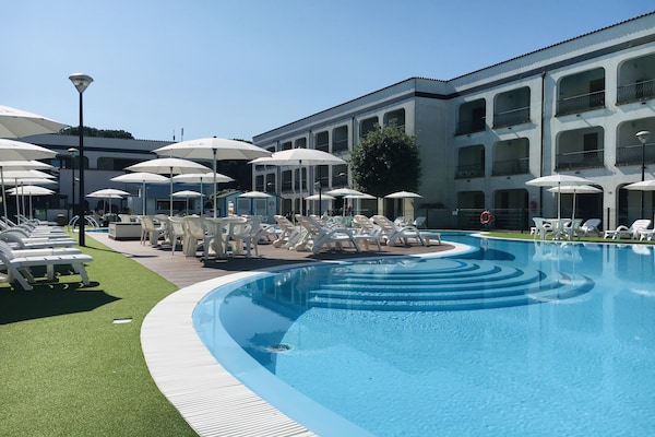 Foto van Resortappartement met zwembad - Vakantiehuis in Lido di Spina - ParkFacilities