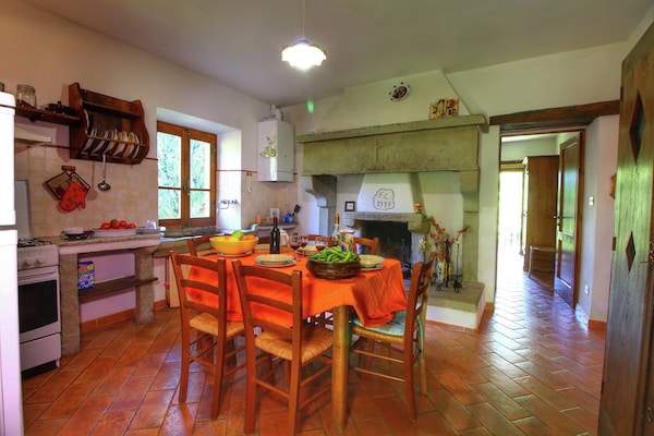 Foto van Vakantiehuis in Ortignano - Vakantiehuis in Ortignano - Kitchen