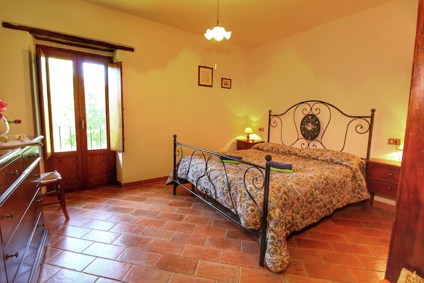 Foto van Vakantiehuis in Ortignano - Vakantiehuis in Ortignano - BedRoom