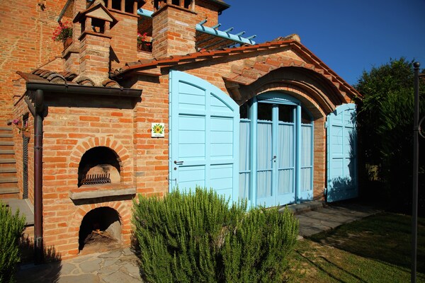 Foto van Villa in Cortona met Zwembad en Tuin - Vakantiehuis in Cortona - Facilities