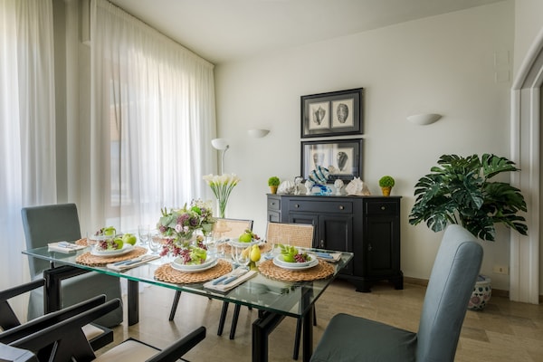Foto van Appartement in Lido di Camaiore bij Strand - Vakantiehuis in Lido di Camaiore - DiningRoom
