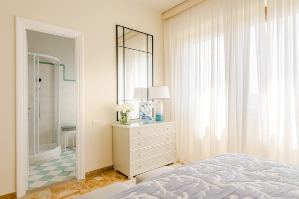 Foto van Appartement in Lido di Camaiore bij Strand - Vakantiehuis in Lido di Camaiore - BedRoom