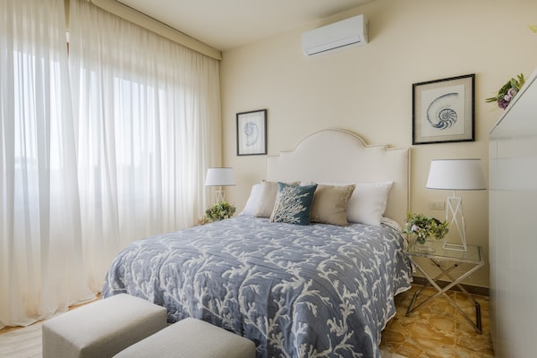 Foto van Appartement in Lido di Camaiore bij Strand - Vakantiehuis in Lido di Camaiore - BedRoom