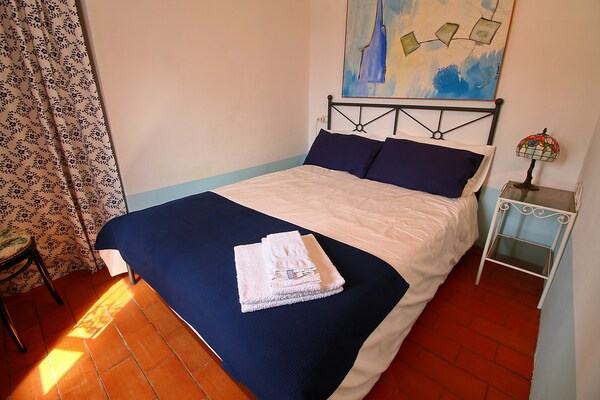 Foto van Moderne villa in Fabriano met privézwembad - Vakantiehuis in Fabriano - BedRoom