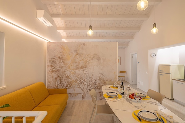 Foto van Ruim verblijf in Montelupone - Vakantiehuis in Montelupone (MC) - LivingRoom