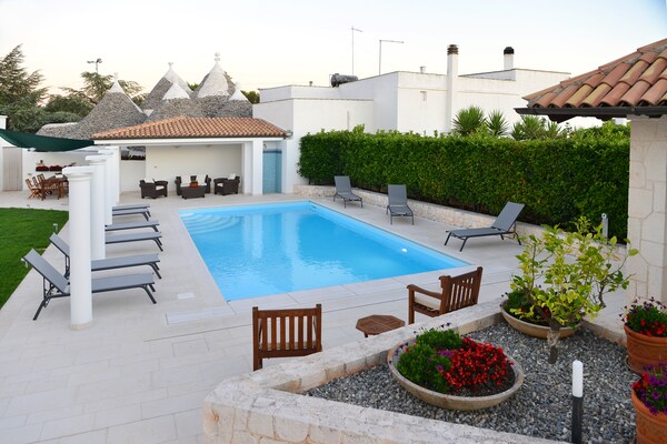 Foto van Vakantiehuis in Itria-vallei met Zwembad - Vakantiehuis in Ostuni - GardenSummer