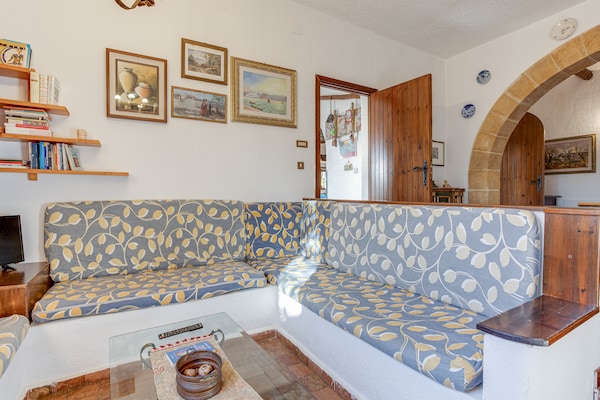 Foto van Villa in Partinico bij het Strand - Vakantiehuis in Partinico - LivingRoom