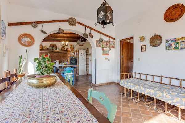 Foto van Villa in Partinico bij het Strand - Vakantiehuis in Partinico - DiningRoom