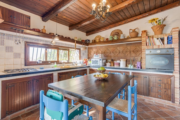 Foto van Villa in Partinico bij het Strand - Vakantiehuis in Partinico - Kitchen