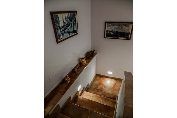 Foto van Familie Siciliaans Erfgoedhuis - Vakantiehuis in TRECASTAGNI - Landing