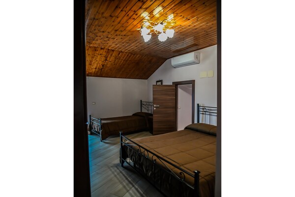 Foto van Familie Siciliaans Erfgoedhuis - Vakantiehuis in TRECASTAGNI - BedRoom