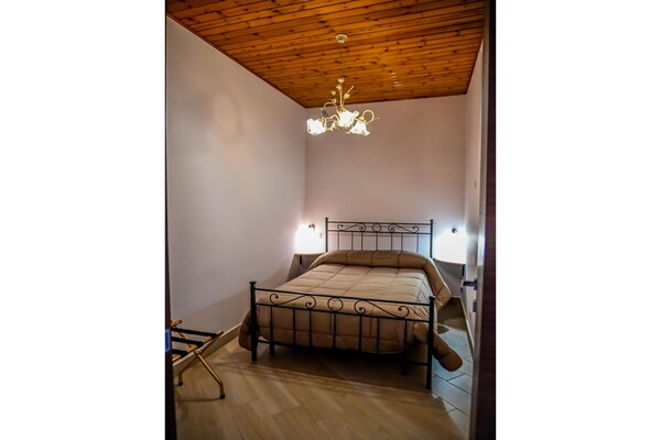 Foto van Familie Siciliaans Erfgoedhuis - Vakantiehuis in TRECASTAGNI - BedRoom